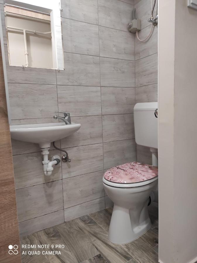 Desi Apartman Kaposvár Exterior foto